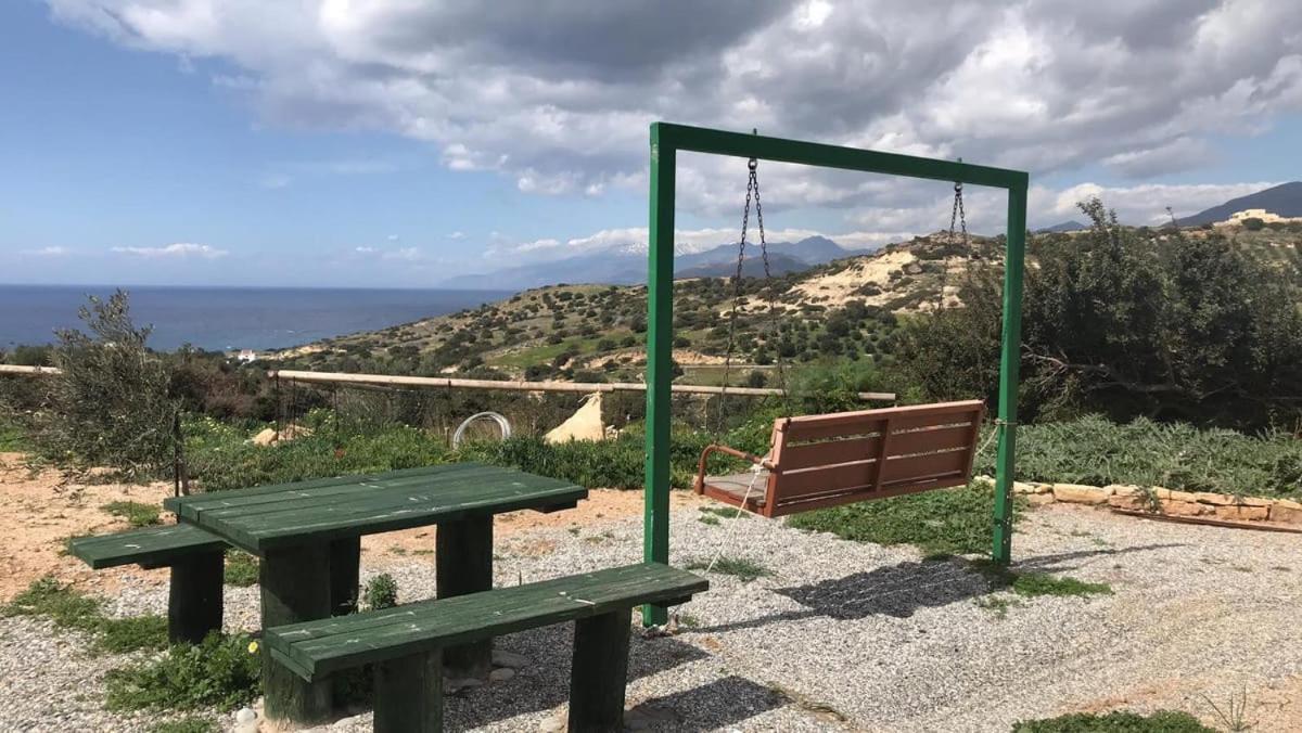 Villa George Sea View With Pool - טריופטרה מראה חיצוני תמונה